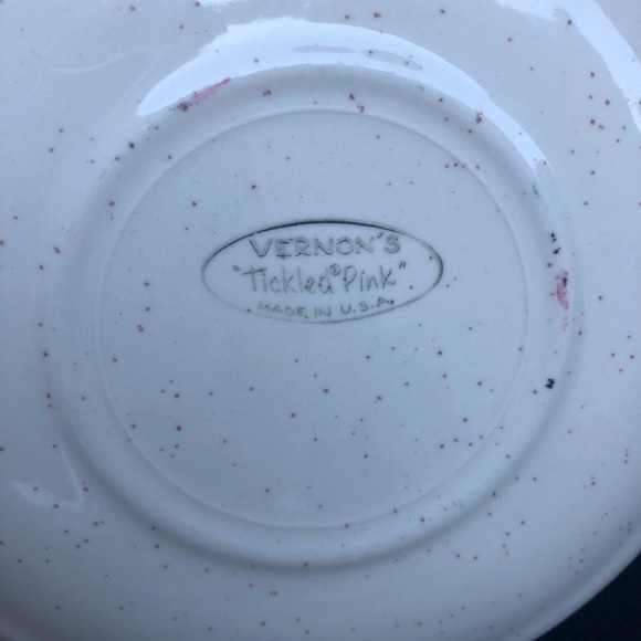 Vernon’s Tickled Pink Saucers - Set of 8 - Picture 6 of 7